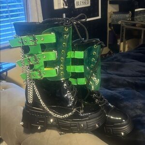Anthony wang Green and Black Platform Boots with Chains
